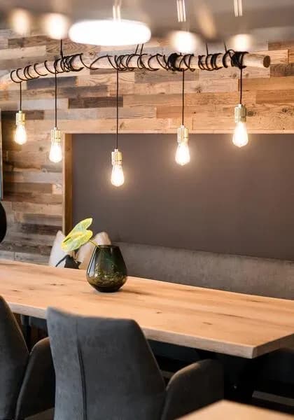 Sky-Pool und Wellness in Ferienapartments Neukirchen